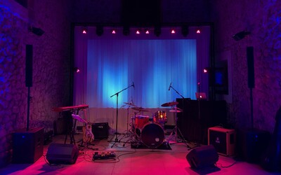 Backline