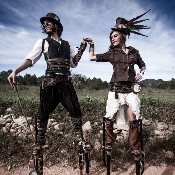 Stilt Walkers