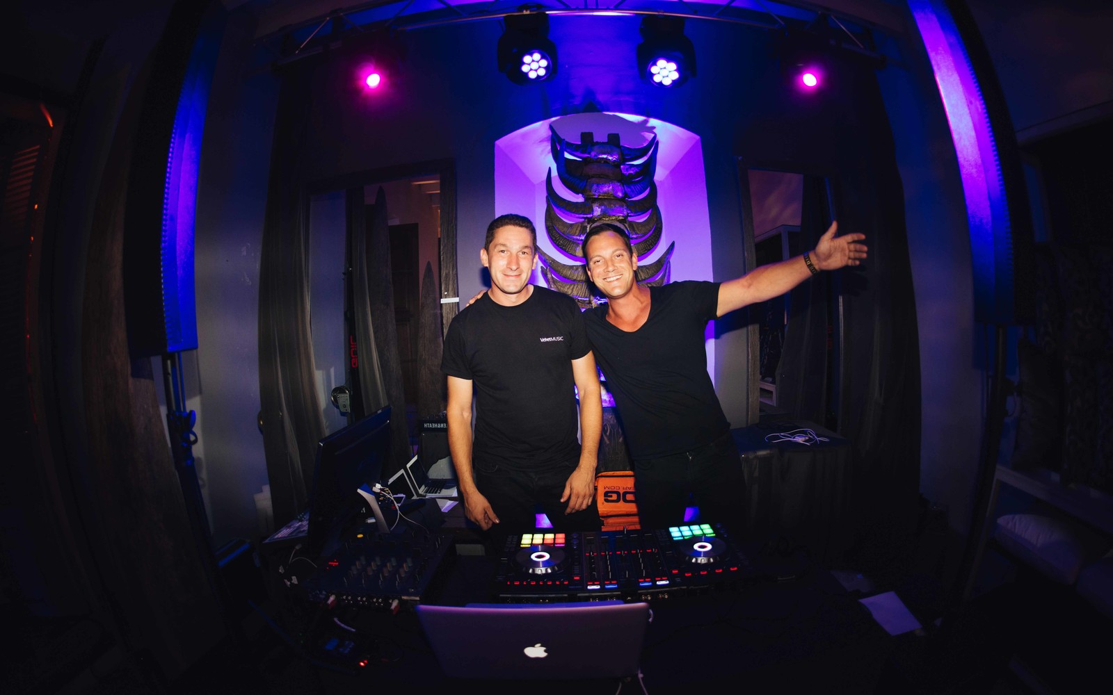 DJ Oliver